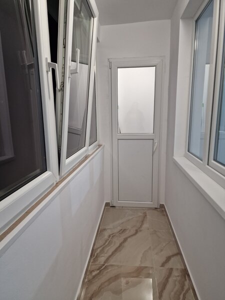 Piata Ambrozie, 5 minute metrou Nicolae Grigorescu,